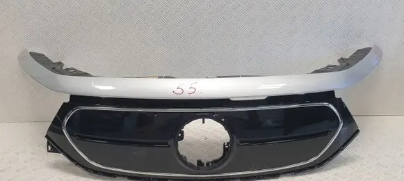 Mercedes-Benz EQB Front bumper upper radiator grill