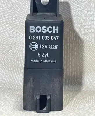 Volvo S80 Glow plug pre-heat relay 0281003047 30785663