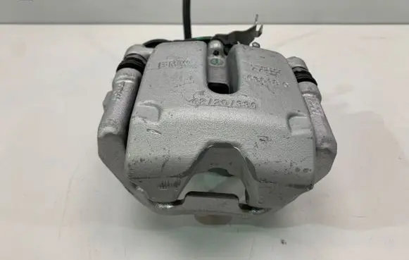 BMW X4 G02 Rear brake caliper 6887385