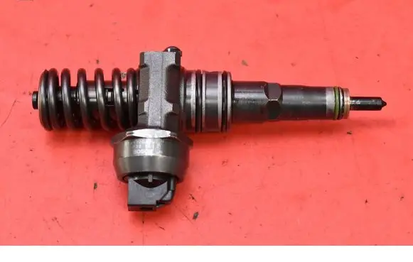 Skoda Superb B5 (3U) Fuel injector 038130073BA