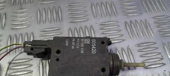 Opel Astra G Central locking motor 90589918 605420