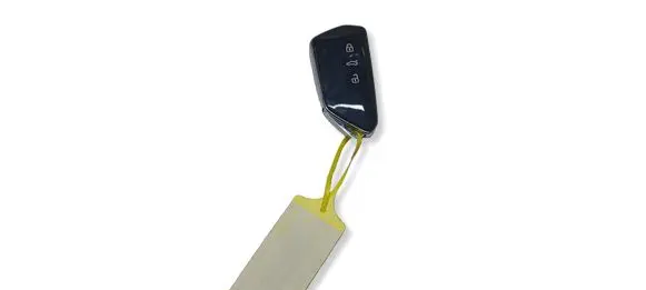 Skoda Octavia Mk4 Ignition key/card 