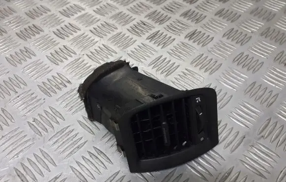 Skoda Fabia Mk2 (5J) Dashboard air vent grill cover trim 5J0819701