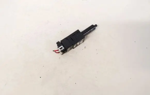 Nissan Primera Brake pedal sensor switch