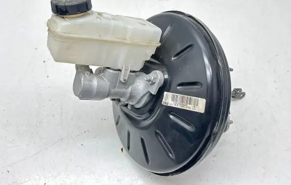 Renault Captur Brake booster 472103202R 651C6C0762