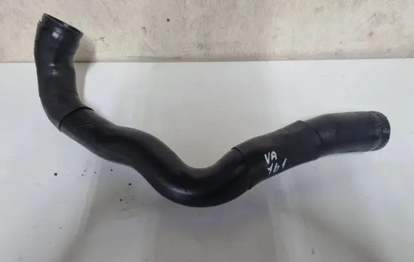 Mercedes-Benz Vito Viano W638 Intercooler hose/pipe A6385282382