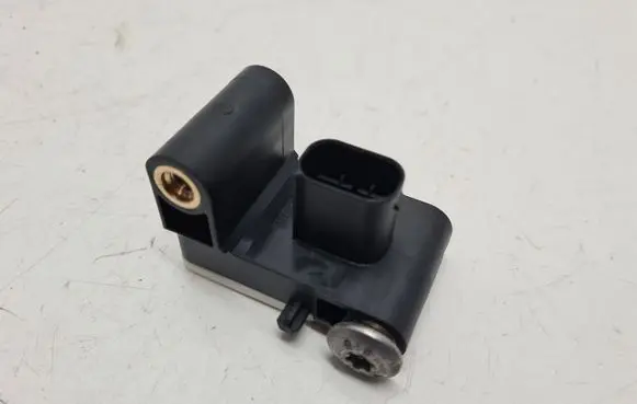 BMW 1 E81 E87 Airbag deployment crash/impact sensor 6911003 6577171209 0285003900