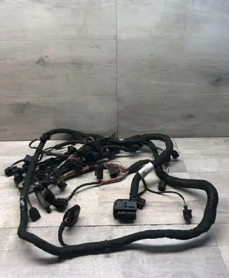 Volkswagen Golf Plus Engine installation wiring loom 03C972619CF 03C972619CE