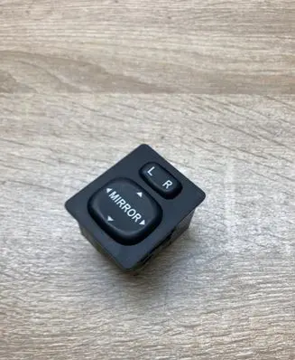 Toyota Avensis T250 Wing mirror switch 183574