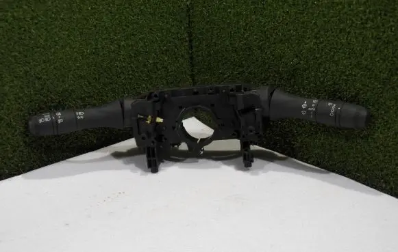 Renault Trafic III (X82) A set of switches 255673302R