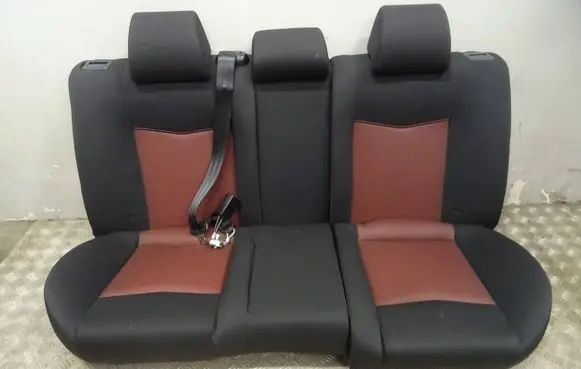 Seat Ibiza III (6L) Second row seats