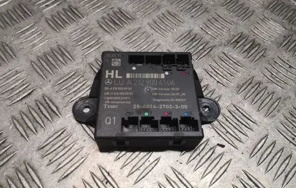 Mercedes-Benz C W204 Door control unit/module 2129004106 A2129004106