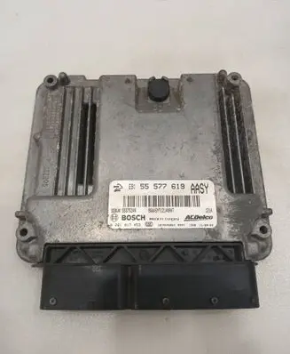 Opel Insignia A Engine control unit/module 55577619 55575349 0281017453