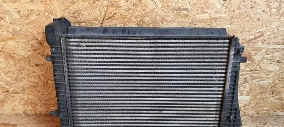 Volkswagen PASSAT B6 Intercooler radiator 3C0121345AN 18100701