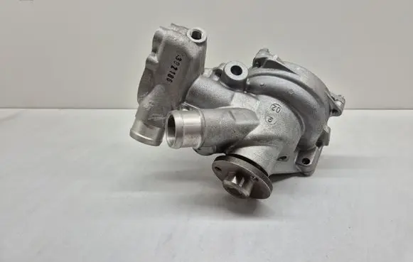 Mercedes-Benz ML W163 Water pump R1032010101