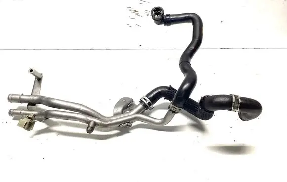 Nissan Navara D23 Engine coolant pipe/hose