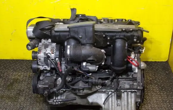 BMW 5 E60 E61 Engine N53B30A 28SP10