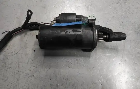 Audi A6 S6 C5 4B Starter motor 1005821953