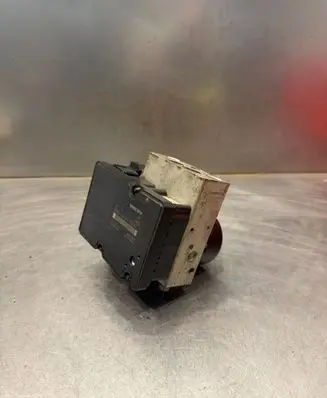Volvo S60 ABS Pump 8671224 5WK84002 10092504033