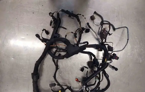 Jaguar XF Engine installation wiring loom 8X2Q9H589