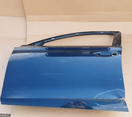 Skoda Octavia Mk4 Front door 5E3831311