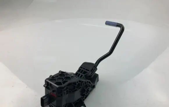 Toyota RAV 4 (XA50) Accelerator throttle pedal 7811033140