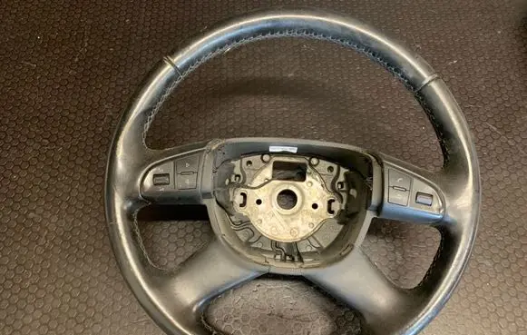 Skoda Yeti (5L) Steering wheel 62217000B 3T0419091K