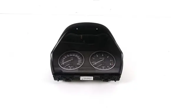 BMW 2 F46 Speedometer (instrument cluster) 1912952
