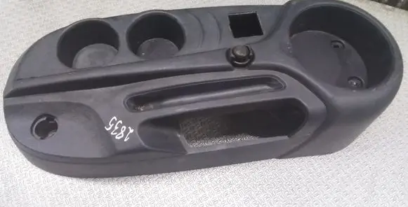 Mitsubishi Grandis Center console MN151922ZZ