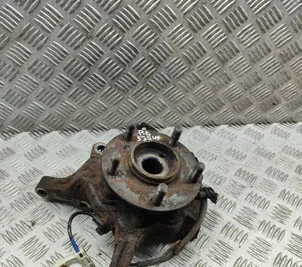 Mitsubishi Lancer Front wheel hub 3870A018