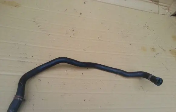Ford Transit Engine coolant pipe/hose