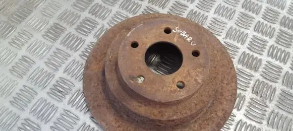 Subaru Impreza I Rear brake disc