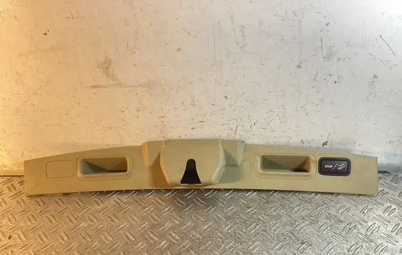 Mercedes-Benz GL X164 Other trunk/boot trim element 15898000