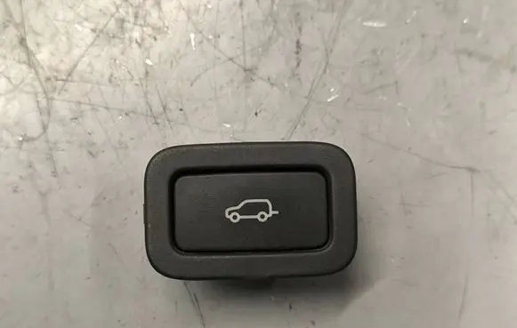 Land Rover Range Rover L405 Tailgate/boot open switch button CK5210E790AA