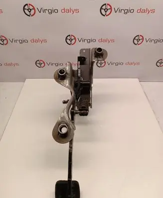 Clutch pedal