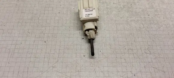 Volkswagen Transporter - Caravelle T5 Headlight level height control switch 8E0972189B
