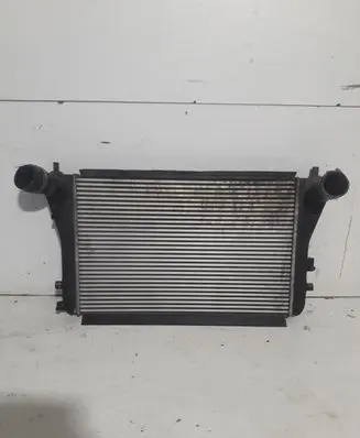 Volkswagen PASSAT B7 Intercooler radiator