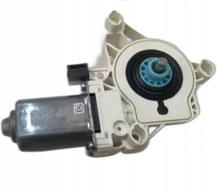 Mercedes-Benz S W223 Front door window regulator motor A0009065108