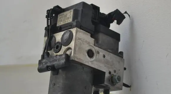 Audi A6 S6 C5 4B ABS Pump 0273004286 863736 04476