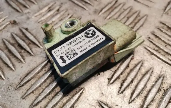 BMW 5 E60 E61 Airbag deployment crash/impact sensor 6953634