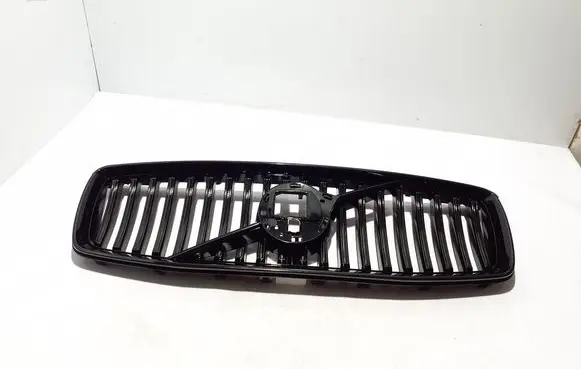 Volvo XC90 Front grill 31698385