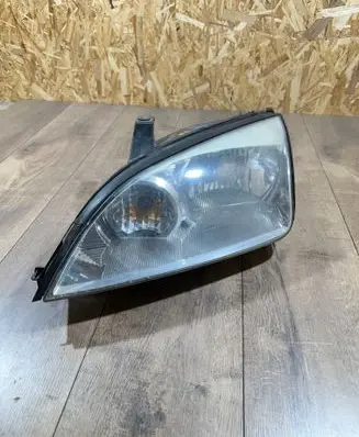 Ford Focus Headlight/headlamp 44ZH1719A E02A