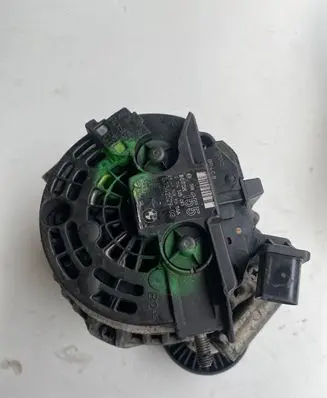 BMW 5 E60 E61 Generator/alternator 7542529