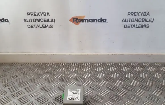 Volvo V70 Alarm control unit/module 9472105