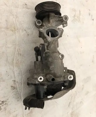 Mercedes-Benz B W246 W242 Water pump A2702000601