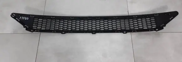 Hyundai Tucson TL Front bumper lower grill 86561D7000