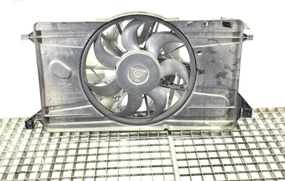 Ford Focus Fan set 3M5H-8C607-UG