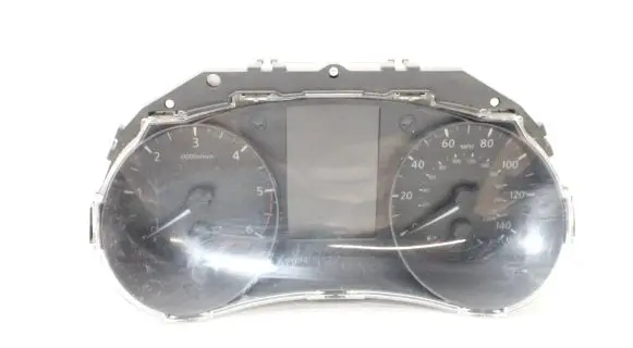 Nissan Qashqai Speedometer (instrument cluster)