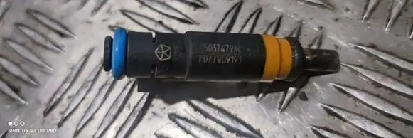 Dodge Durango Fuel injector 05037479AC