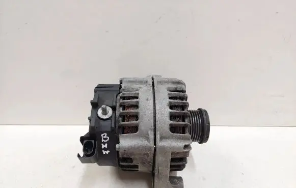 BMW 5 F10 F11 Generator/alternator 8507624 2608669F FG18S052